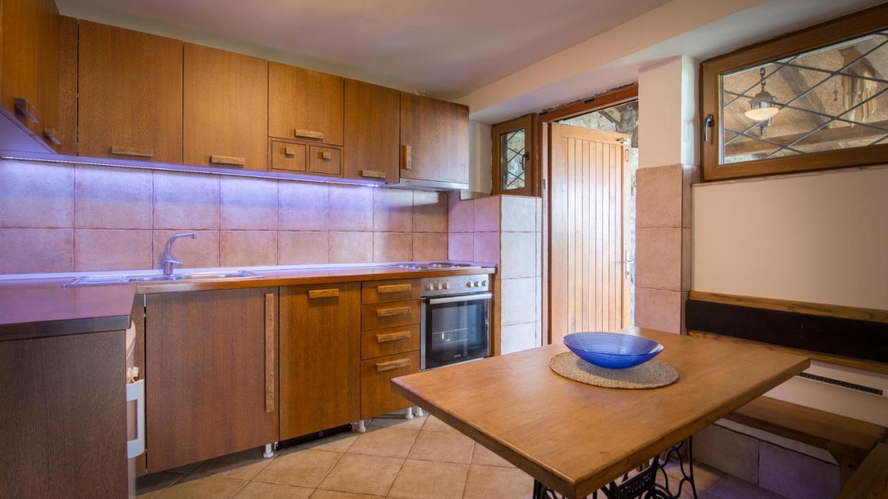 Vila Dunjarica Голубац Екстериор снимка